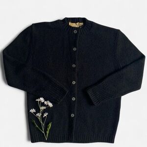 SOLDVintage classic black cardiganSOLD